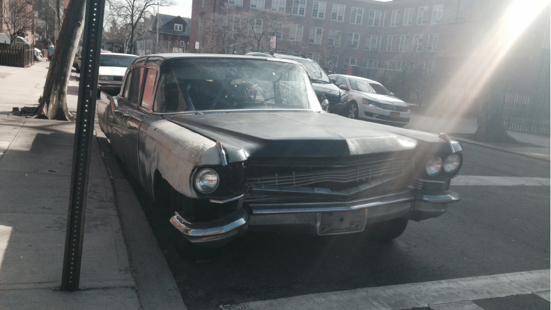 Illustration for article titled This Poor Old Cadillac Has Seen More Luxurious Days